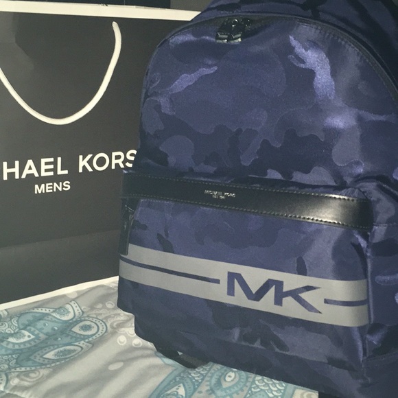Authentic Michael Kors Kent Backpack Indigo/Grey - Picture 2 of 7